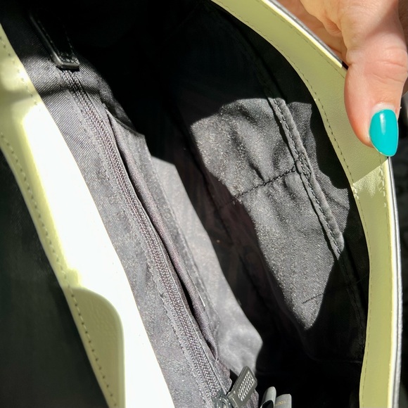 Rebecca Minkoff Quilted Love Crossbody Bag in “Honeydew” Green, Chain Strap, EUC - Picture 8 of 10